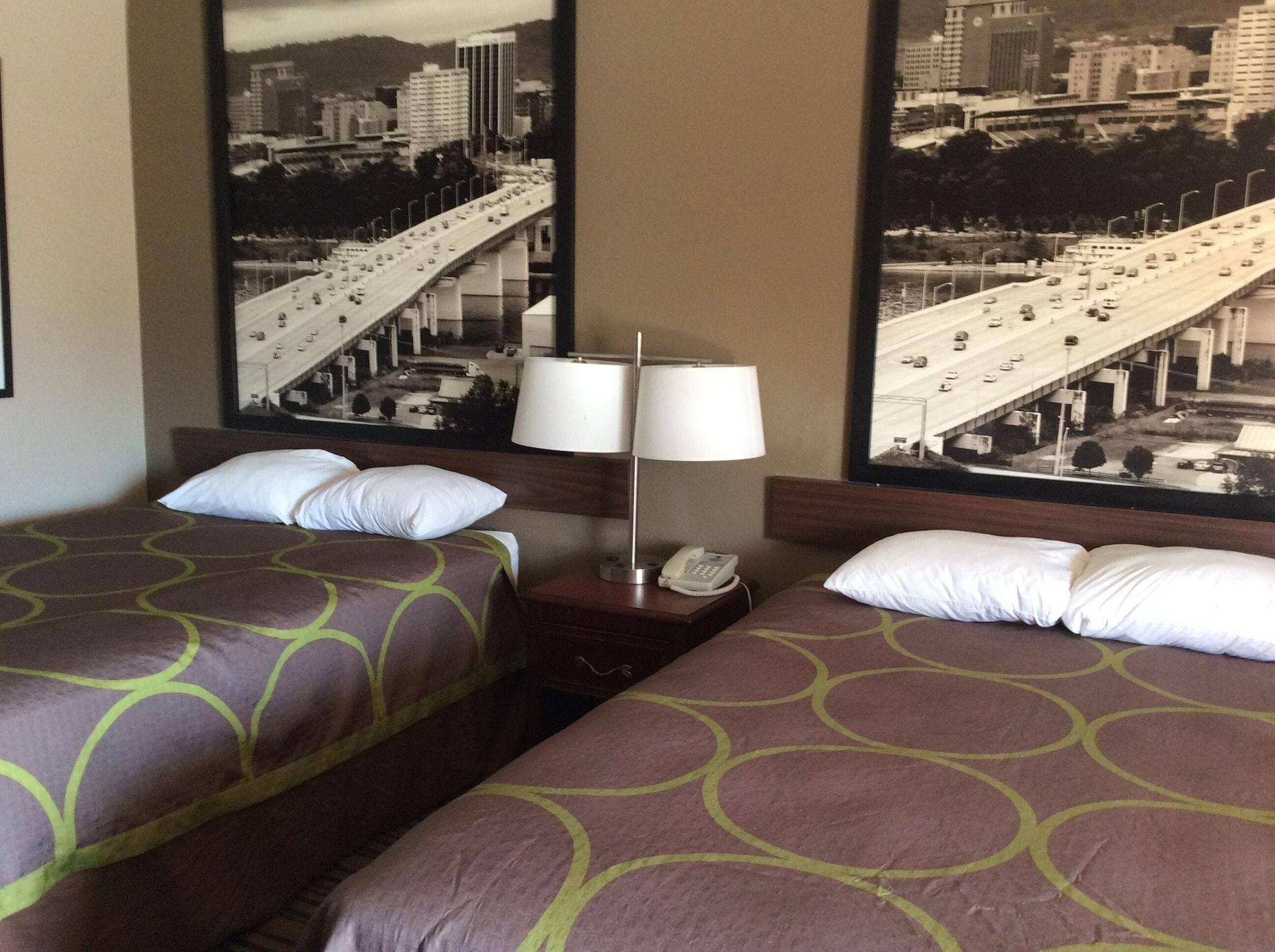 Super 8 By Wyndham Chattanooga/east Ridge Hotel East Ridge