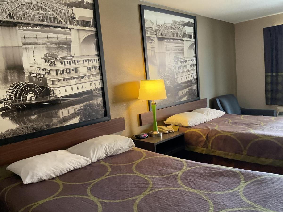 Super 8 By Wyndham Chattanooga/east Ridge Hotel