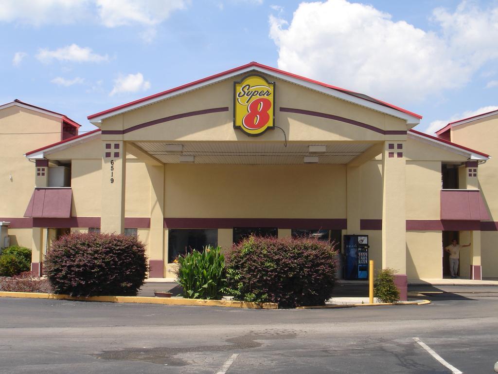 Hotel Super 8 By Wyndham Chattanooga/east Ridge East Ridge