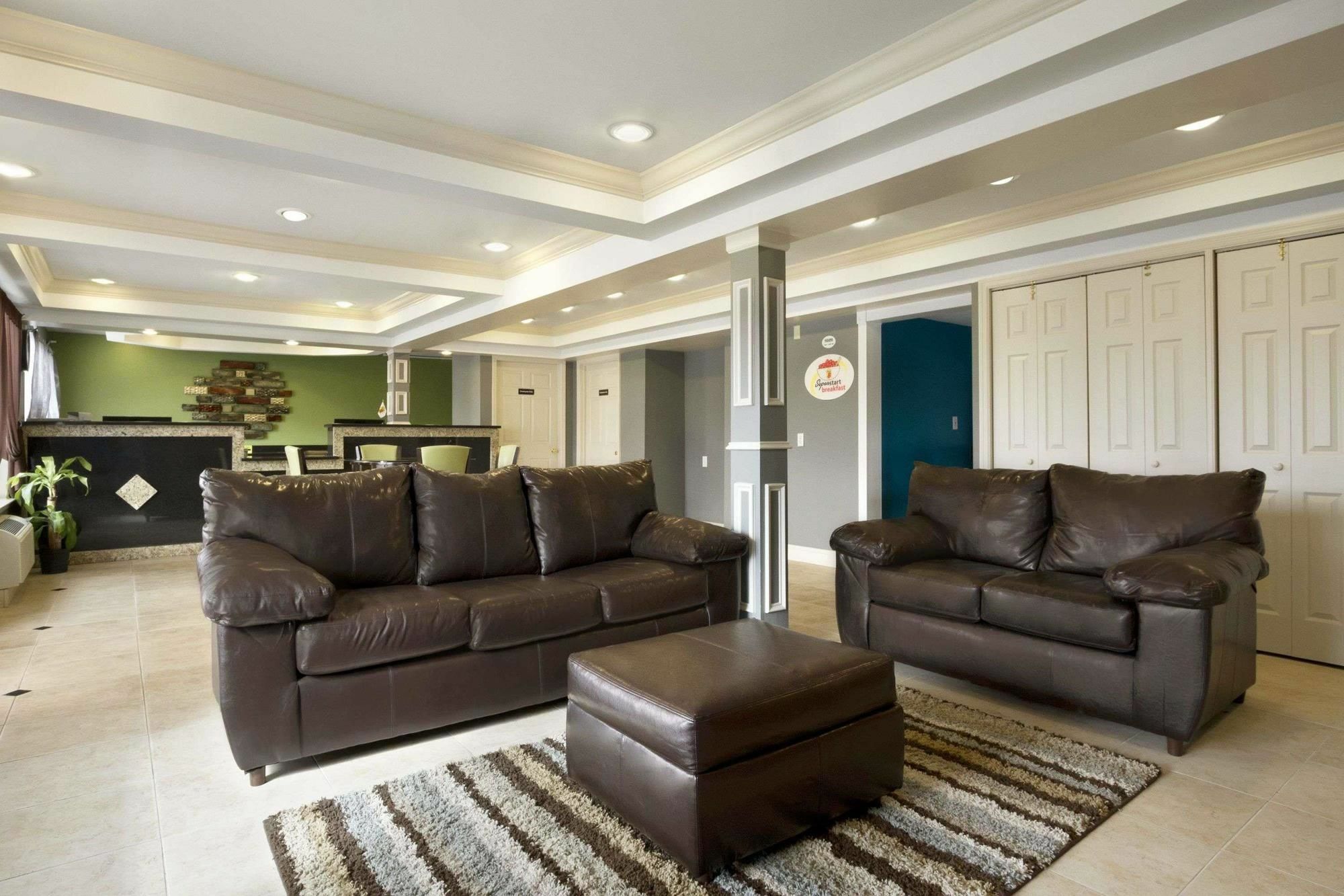 Super 8 By Wyndham Chattanooga/east Ridge